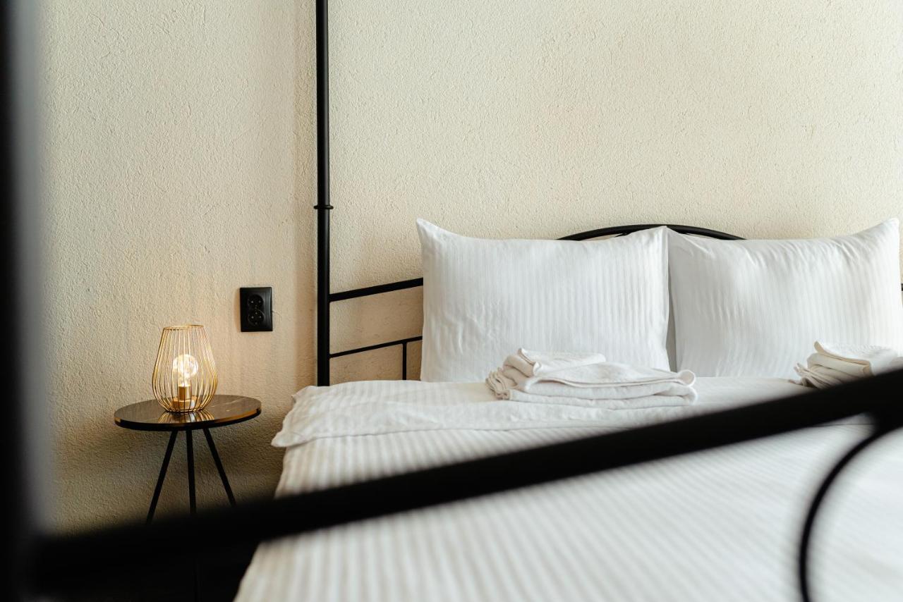Centro Accommodation Cluj-Napoca Ngoại thất bức ảnh
