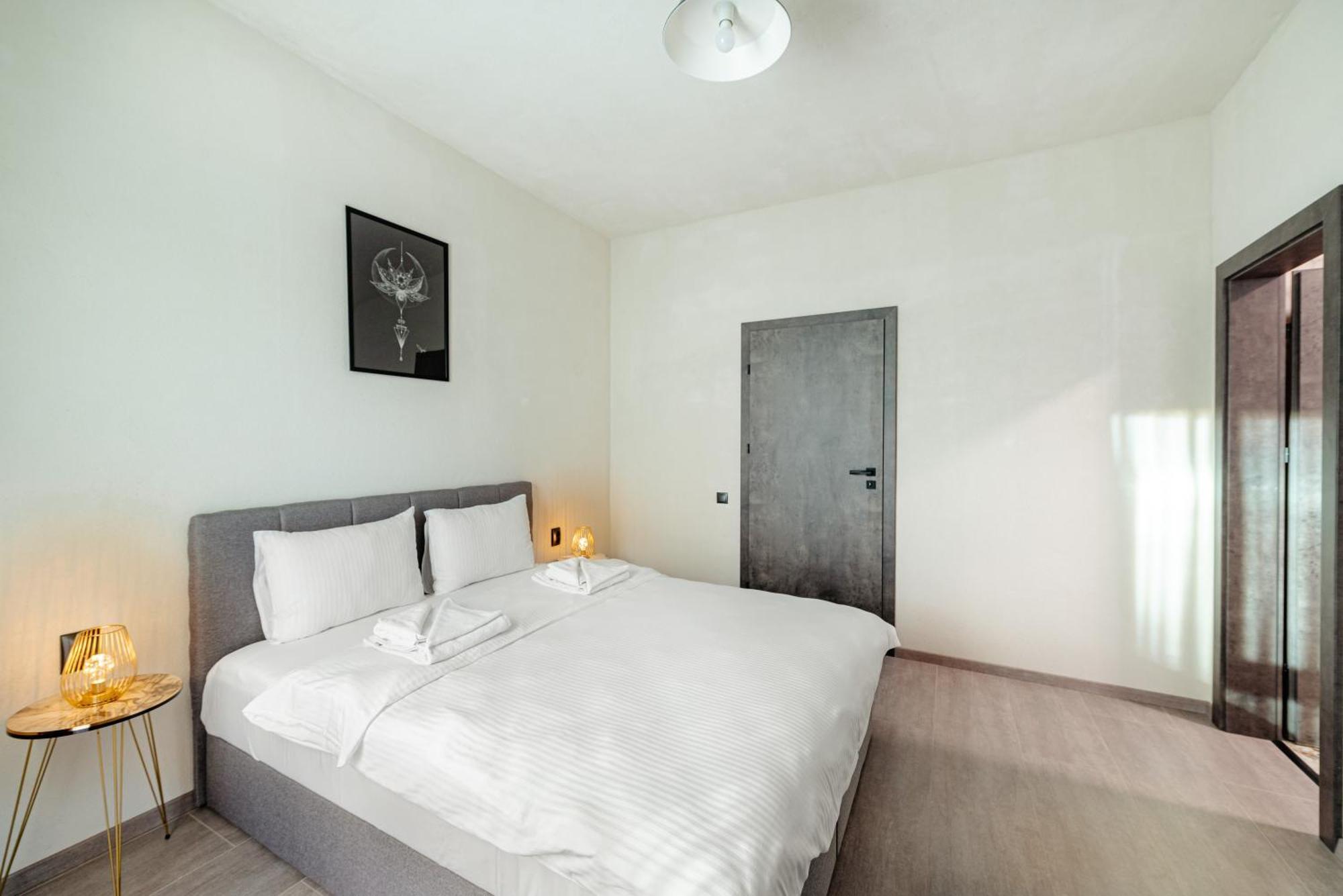 Centro Accommodation Cluj-Napoca Ngoại thất bức ảnh